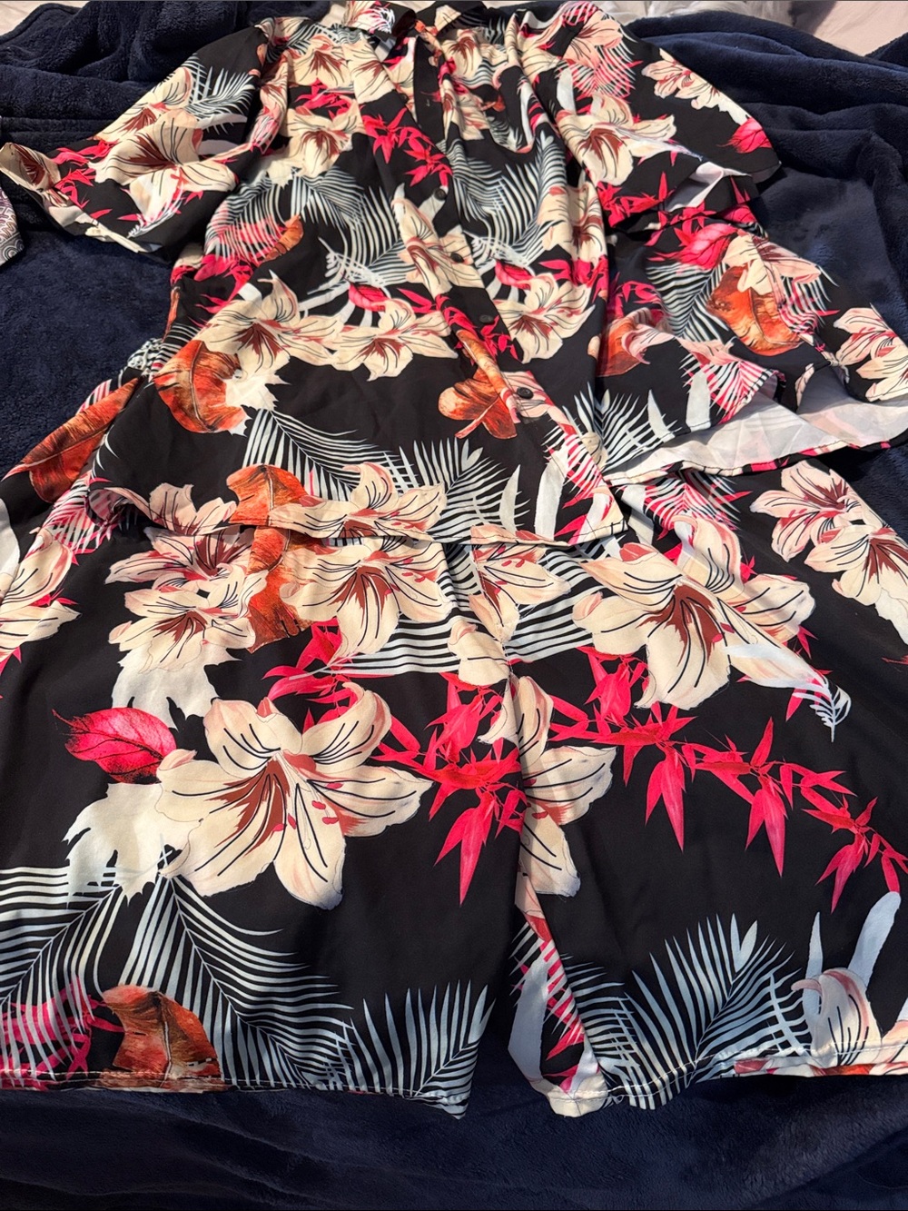 Amazon Men's Casual Button-Down Shirt Black with Cream & Pink Floral Print